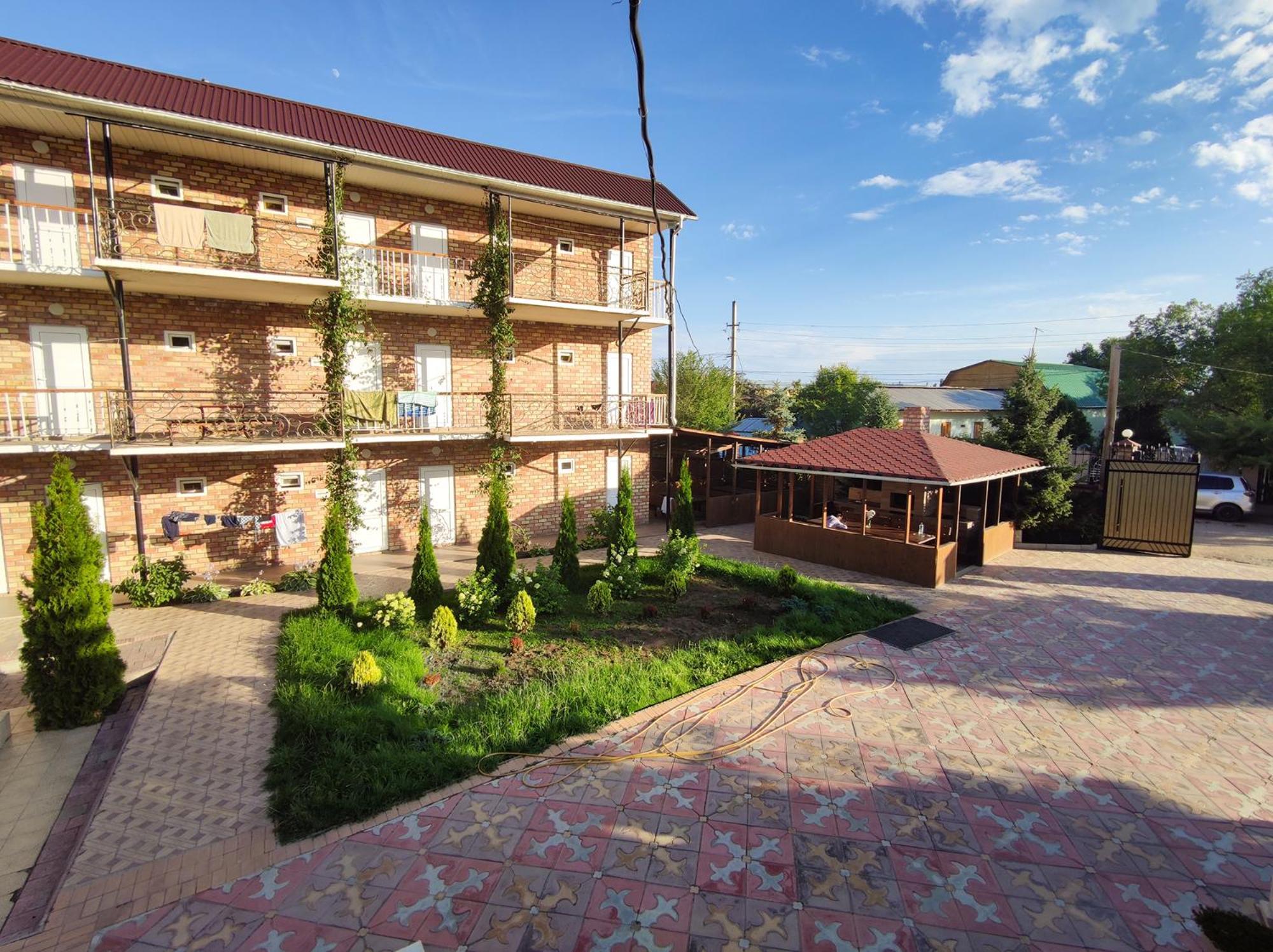 Hotel Адилет Cholpon-Ata Exteriér fotografie