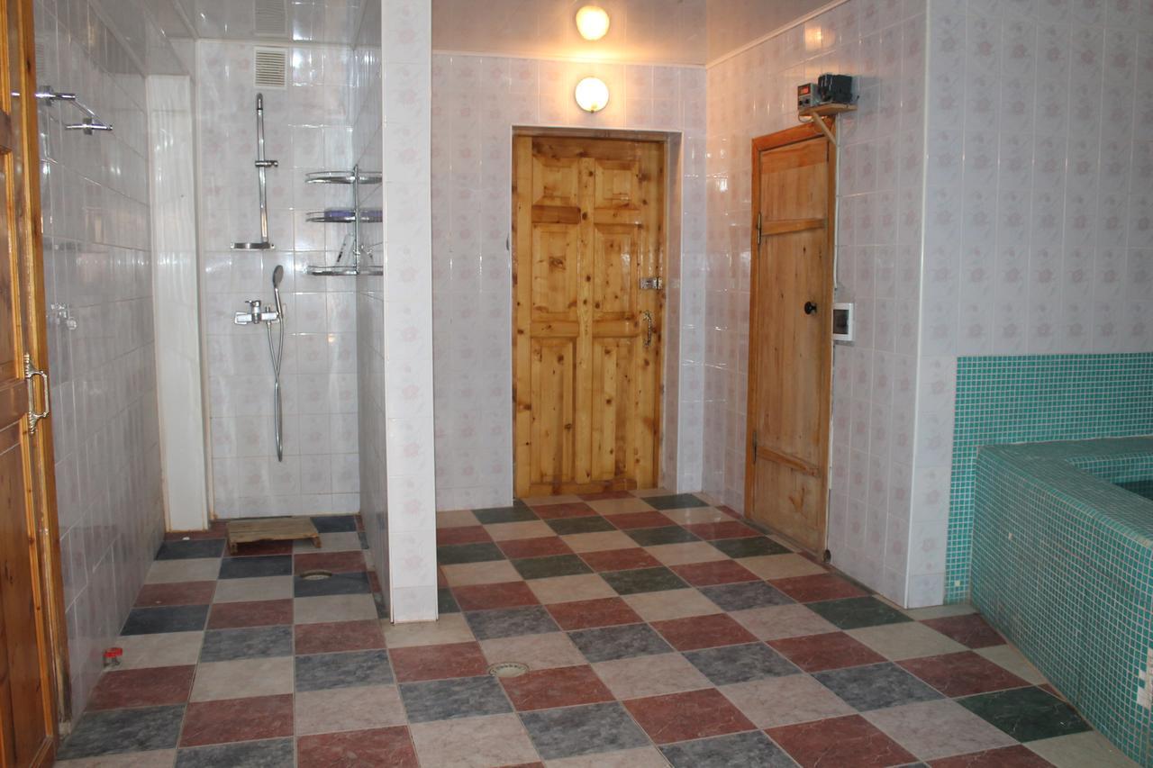Hotel Адилет Cholpon-Ata Exteriér fotografie
